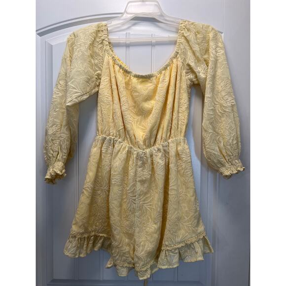 Tularosa Women’s Off The Shoulder Ida Ruffle Hem Floral Romper Size S Yellow - Picture 5 of 5